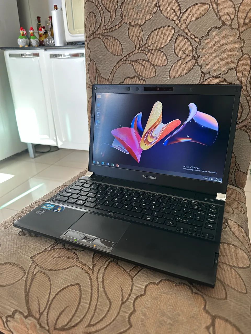 Notebook Toshiba core i5 bateria boa - Foto 4