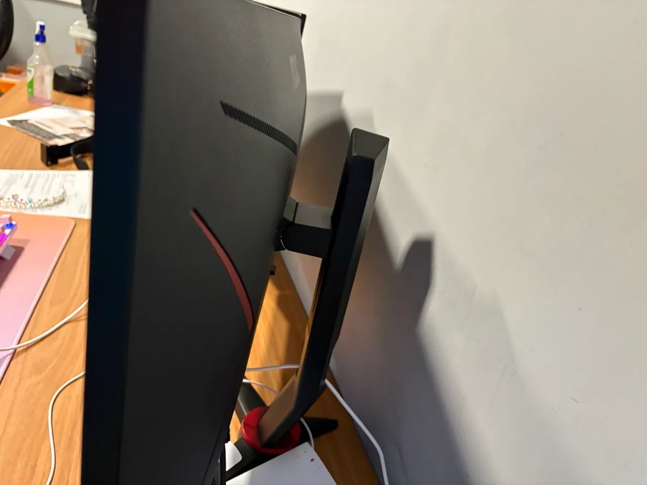 Monitor AOC 27 144hz - Foto 3