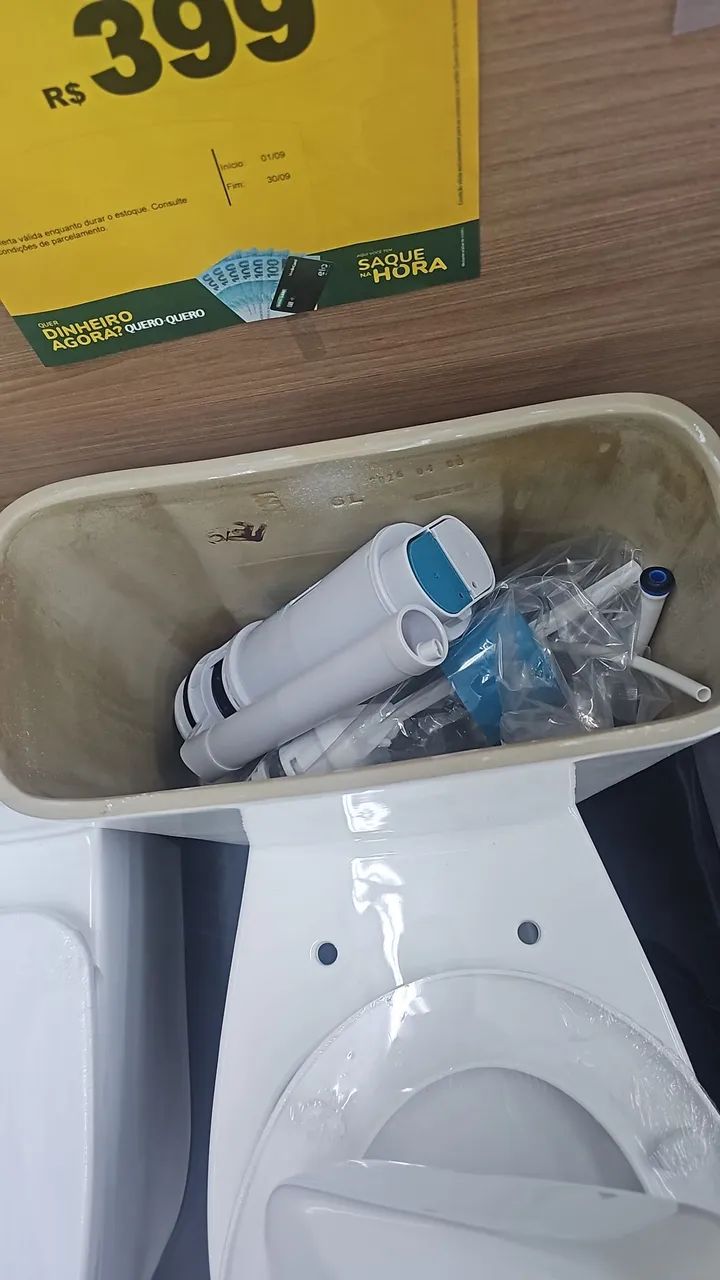 Vaso sanitário com caixa acoplada, assento softclose e kit de instalação.  - Foto 5