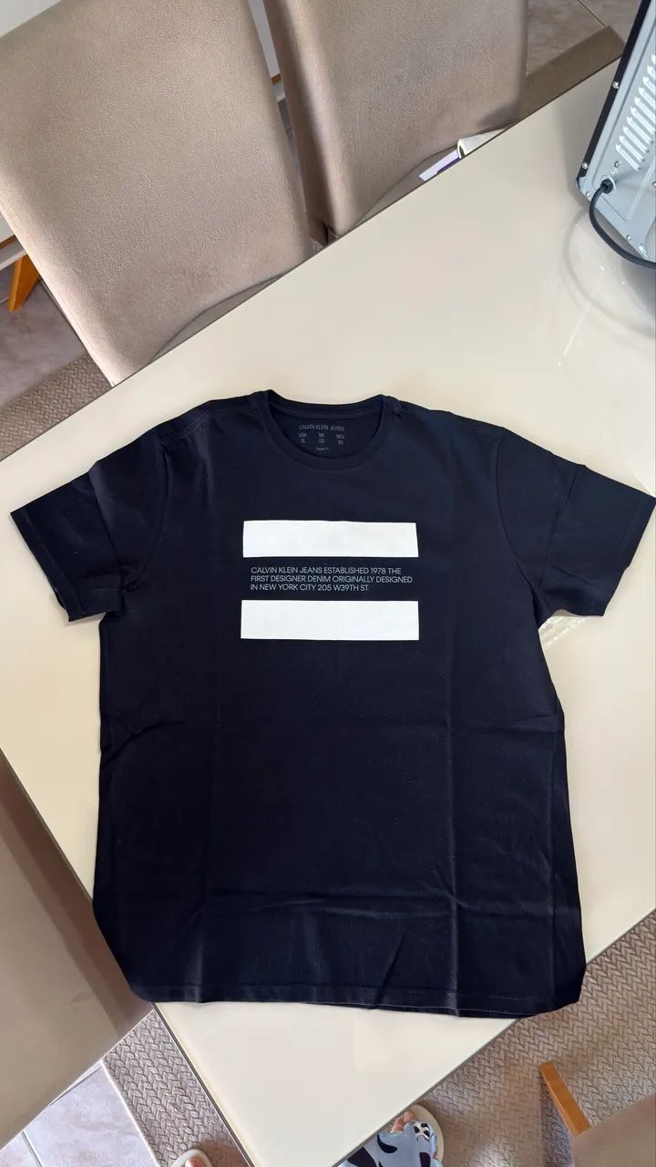 Camiseta Calvin Klein  - Foto 3