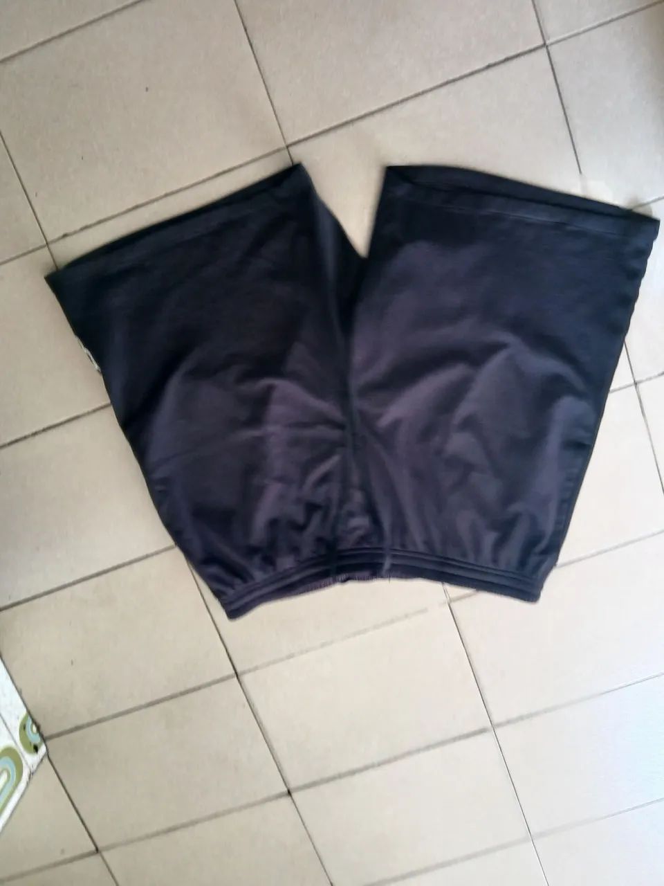 Short preto