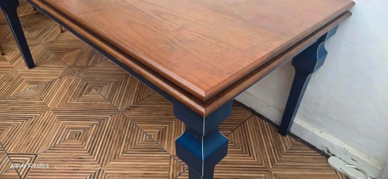 Mesa em madeira maciça  - Foto 3