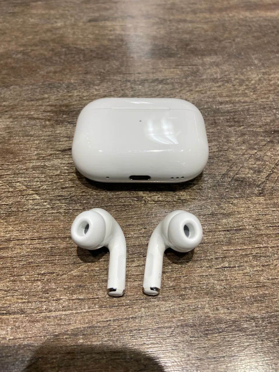 Apple AirPods Pro 2ª Geração Usb-C | Loja Física - Fones de Ouvido