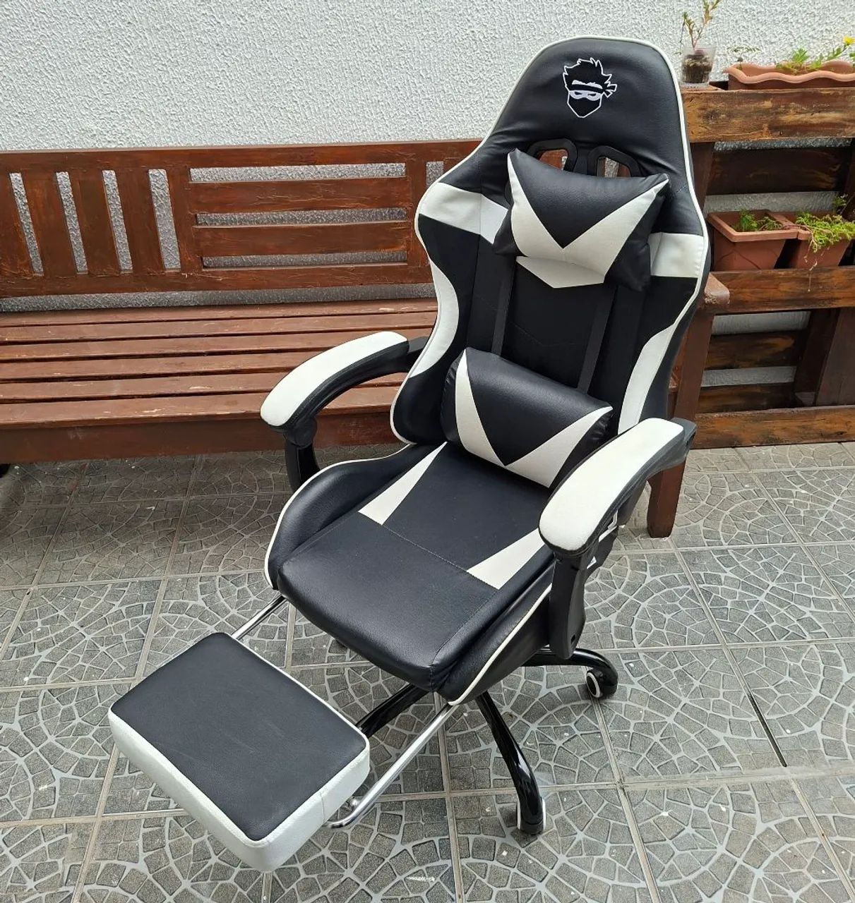 Cadeira Gamer Ninja Minato, Reclinável, Preta e Branca