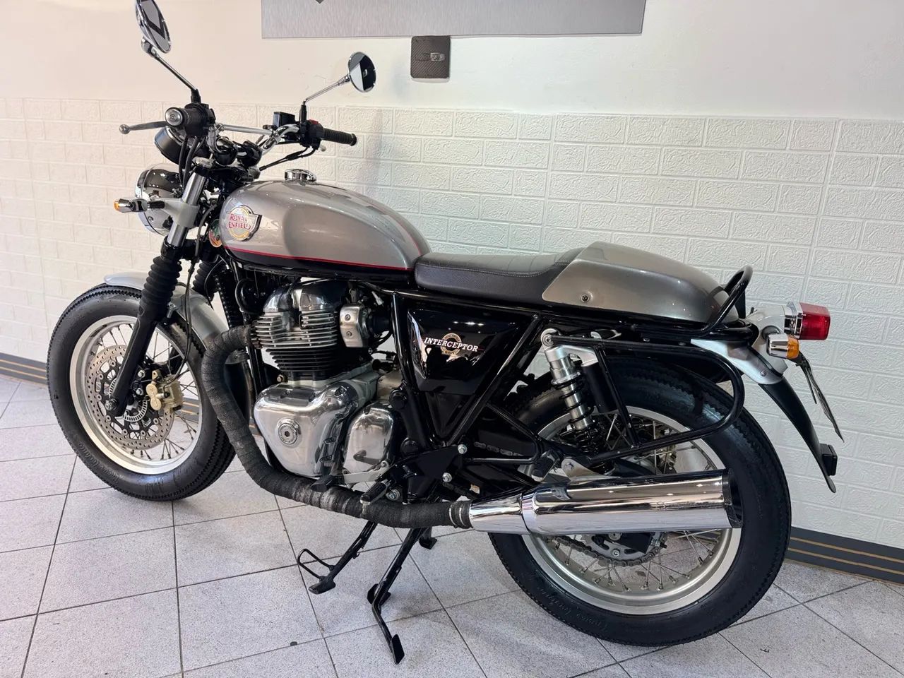 ROYAL ENFIELD INTERCEPTOR 650 abs  - Foto 4