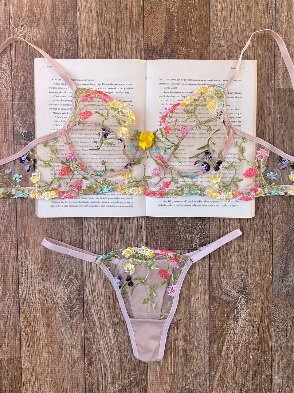Conjunto de lingerie 