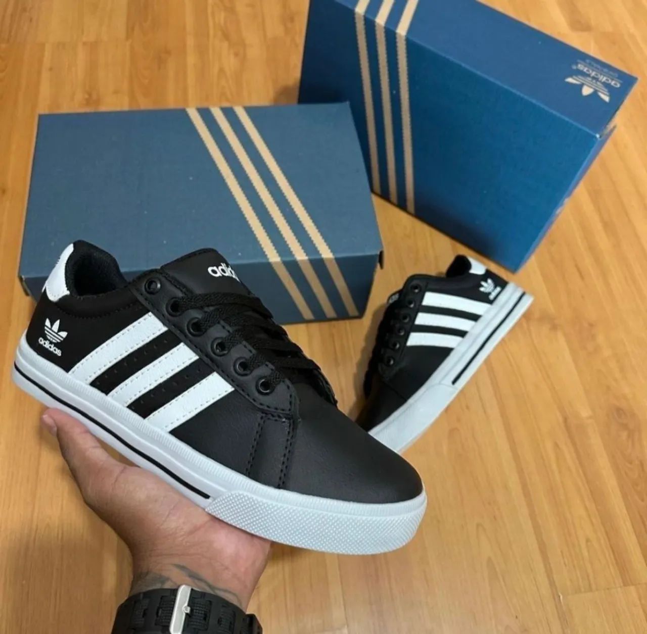 Tênis Adidas casual - Calçados - Paranacity 1499681958 | OLX