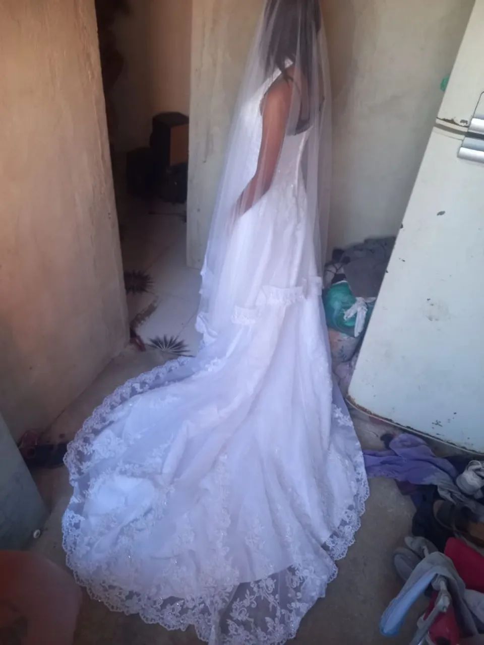 Vestido de noiva com vel - Foto 3
