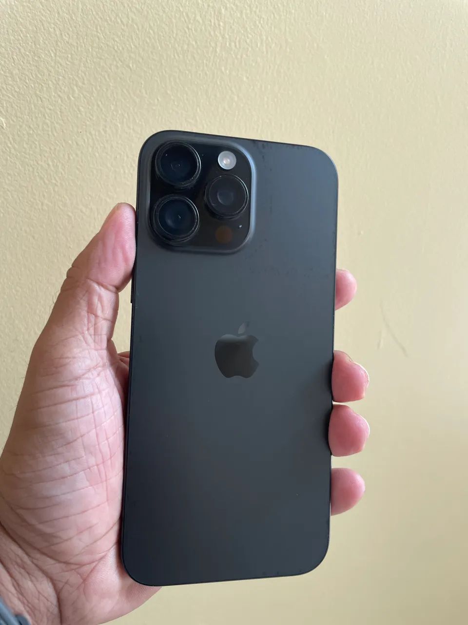 IPHONE 16 pro Max  - Foto 2