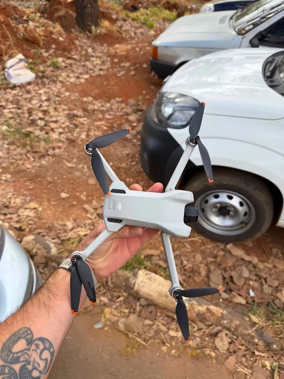 Drone Dji Mini 3 combo Fly 3 baterias - Foto 4