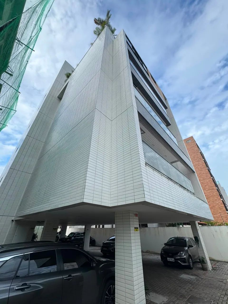 Apartamento a venda em Intermares - AP11633
