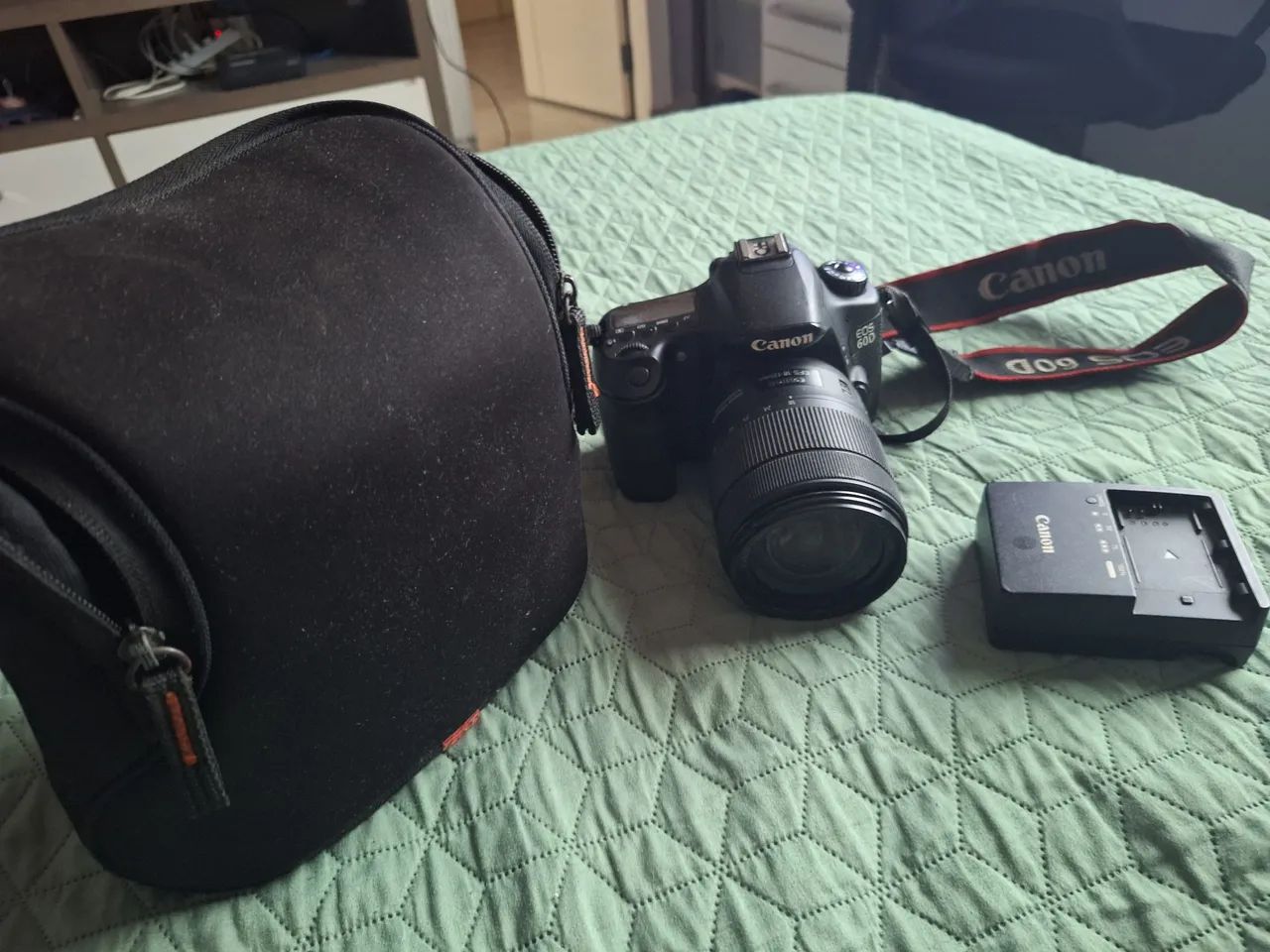 Canon 60D IMPERDIVEL COMPLETA