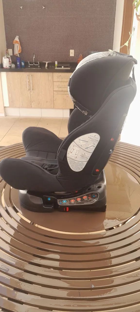 Vendo cadeirão Safety para crianças  - Foto 2