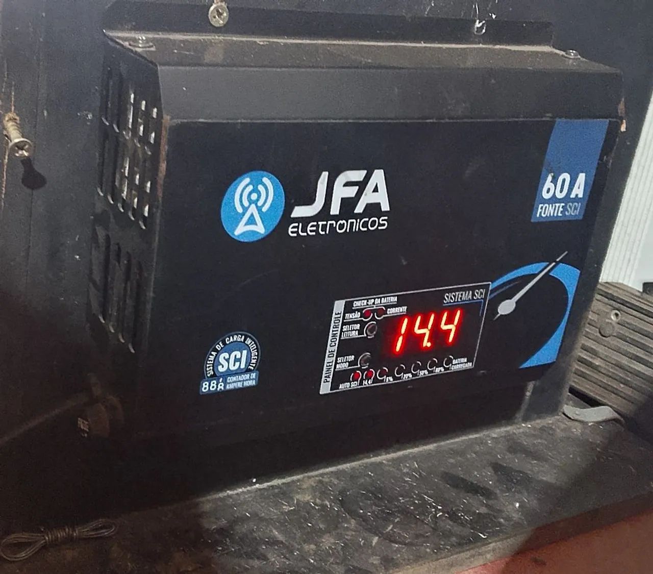 Fonte JFA 60 Amperes Funcionando perfeitamente 