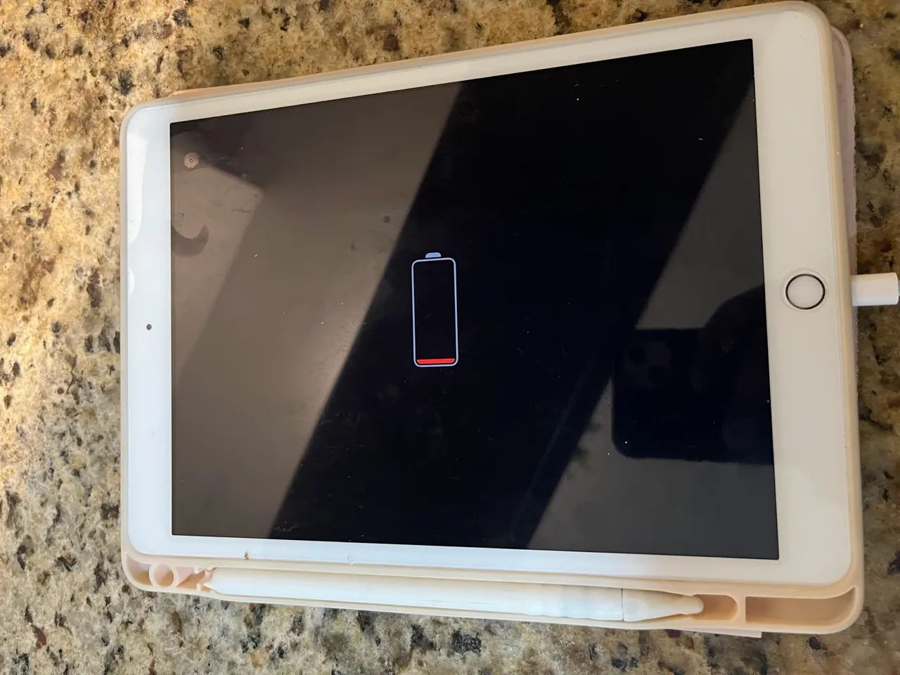 iPad 7° geração 32gb Nunca aberto. - Foto 4