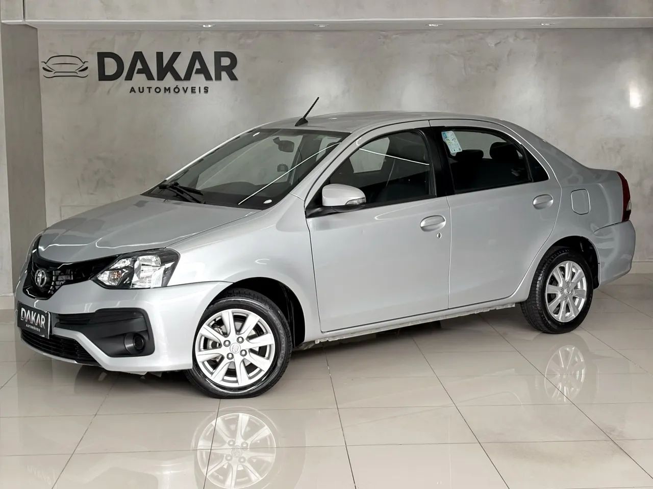 Toyota Etios X Plus Sedan 1.5 Flex 16V 4P Aut. 2020