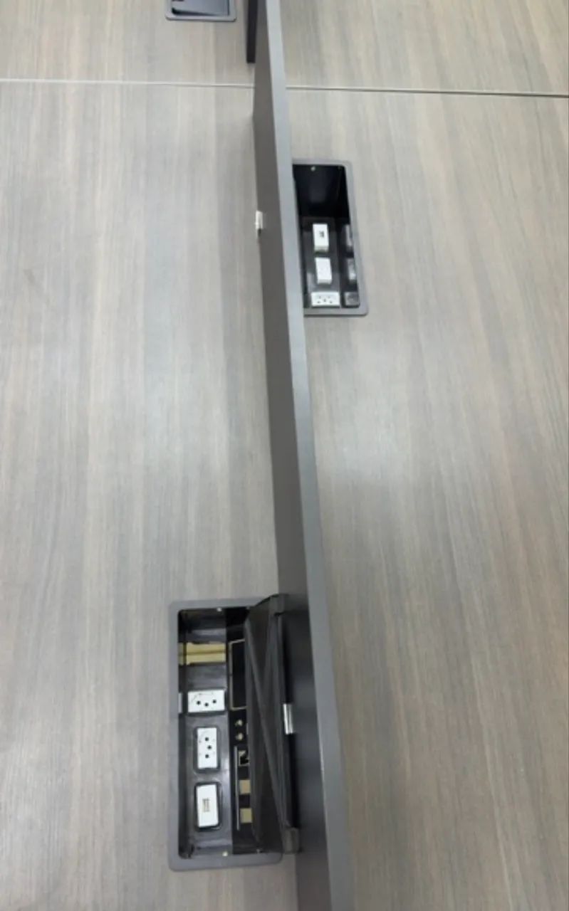 2 mesas/estação de trabalho - 4 pessoas - Foto 4