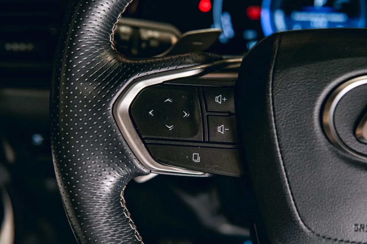Lexus NX-350h F-sport 2.5 16V Aut. (hybrid), foto 14 de 19