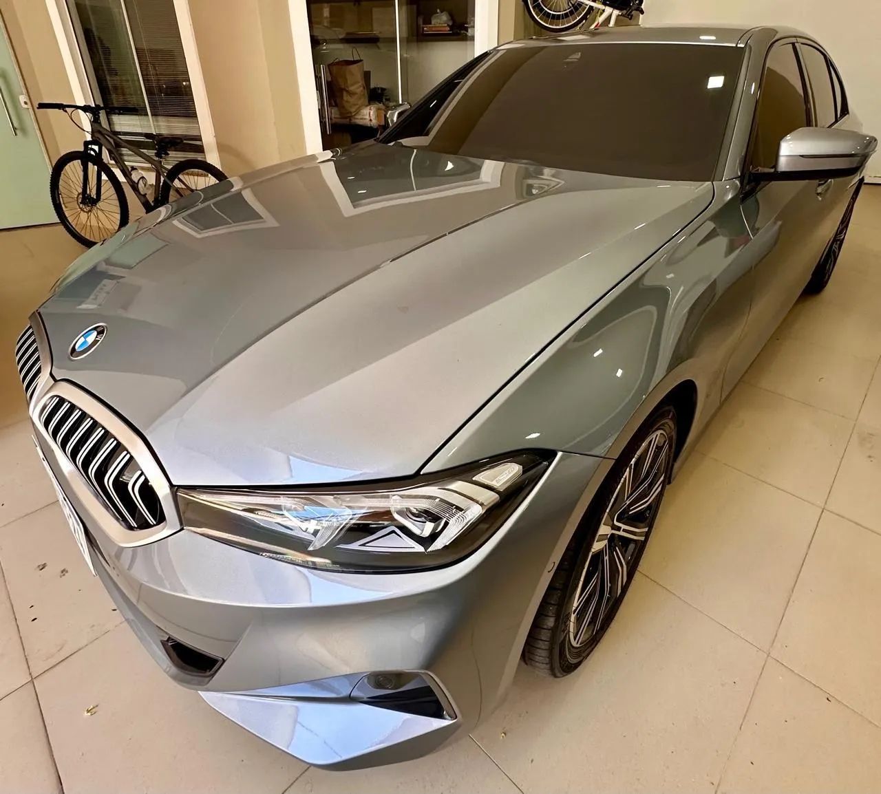 BMW 320I 2023