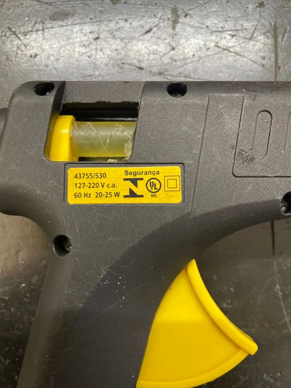 Pistola para cola quente bivolt 20W - Foto 3