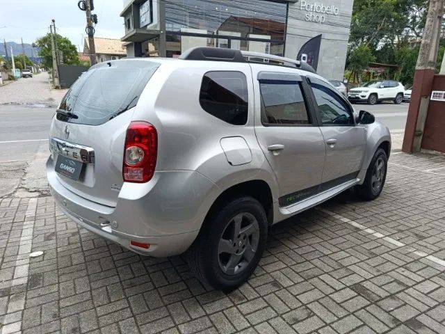 Renault Duster Dynamique 2.0 Hi-flex 16V Aut. 2014 - Foto 2