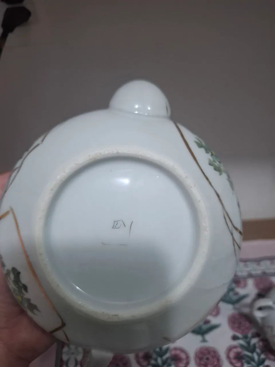 Conjunto de Chá Japonês Vintage - Porcelana Fina com Pintura de Geishas e Ouro - Foto 4