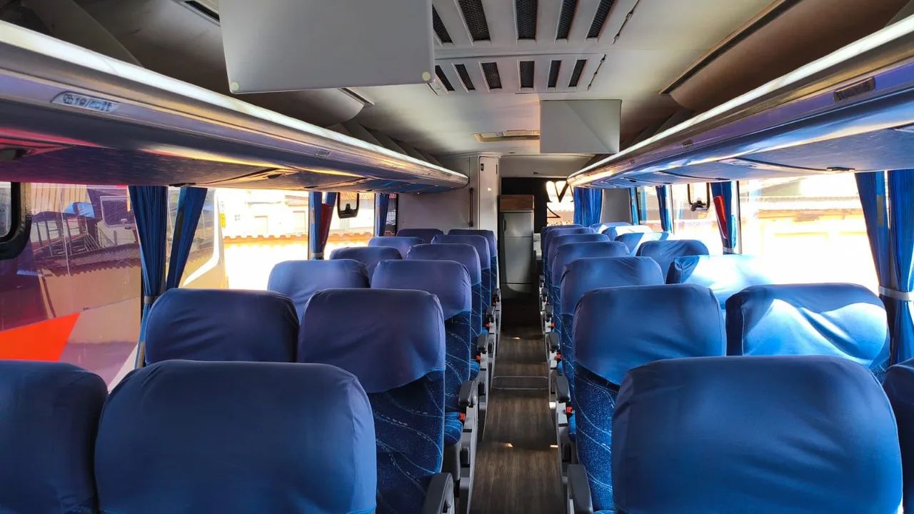 Vende-se Scania K-400 carroceria LD Comil Invictos - Foto 9