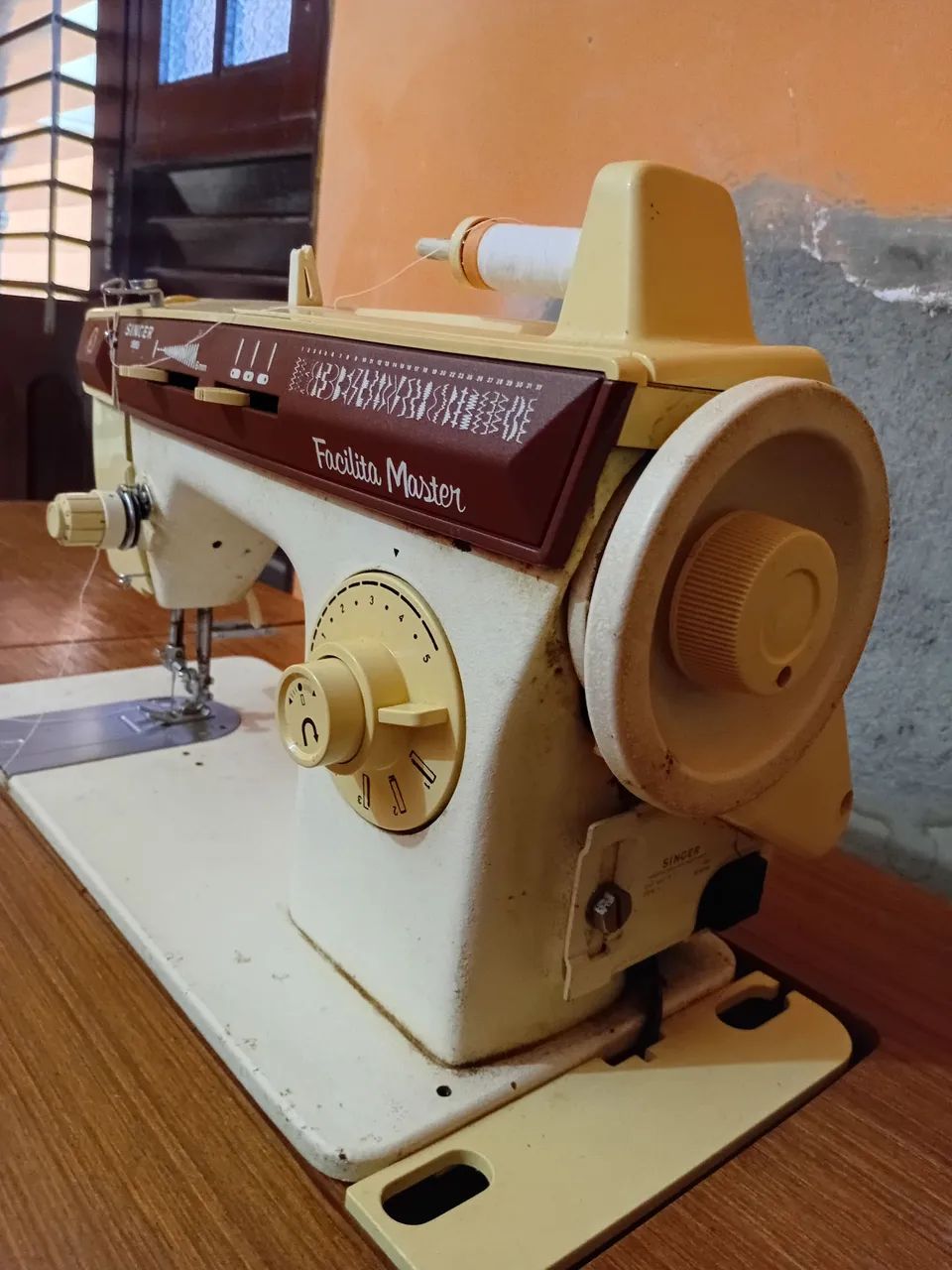 Máquina de costura Singer - Foto 3
