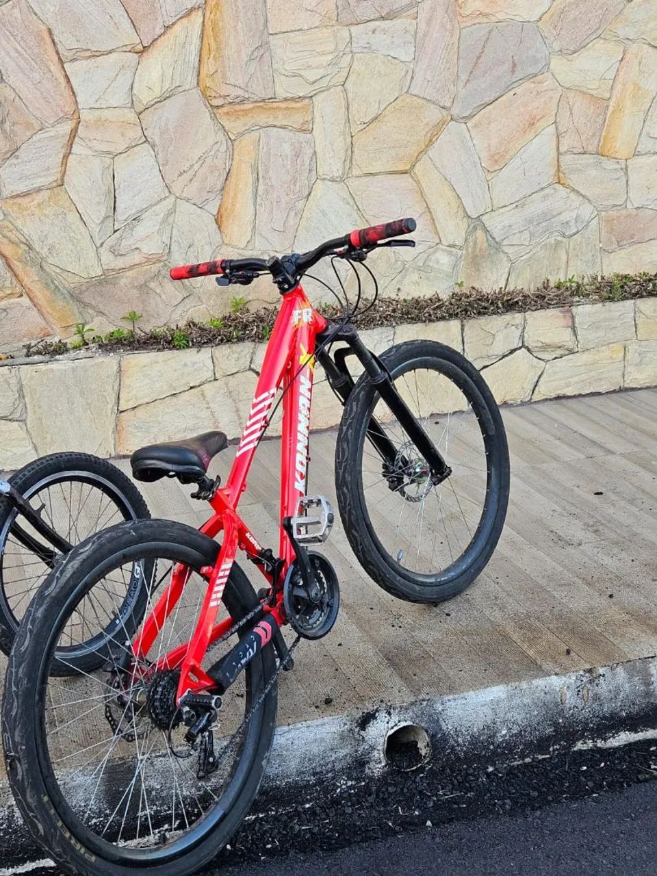 Vende-se bicicleta aro 26