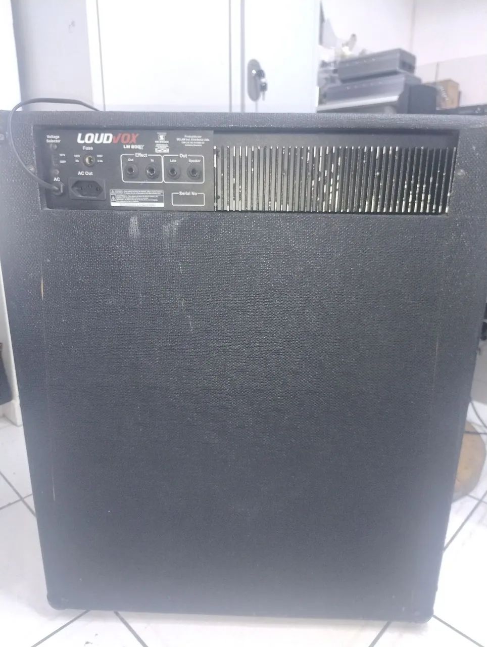 Caixa amplificada, marca LOUD VOX modelo LM 800 - Foto 2