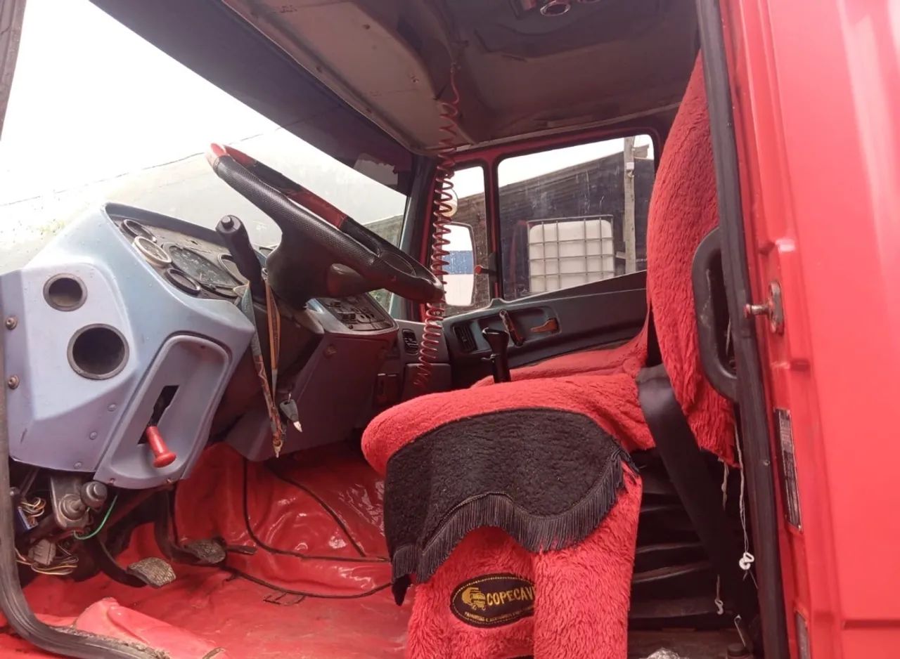 Mercedes bens 1620  - Foto 2