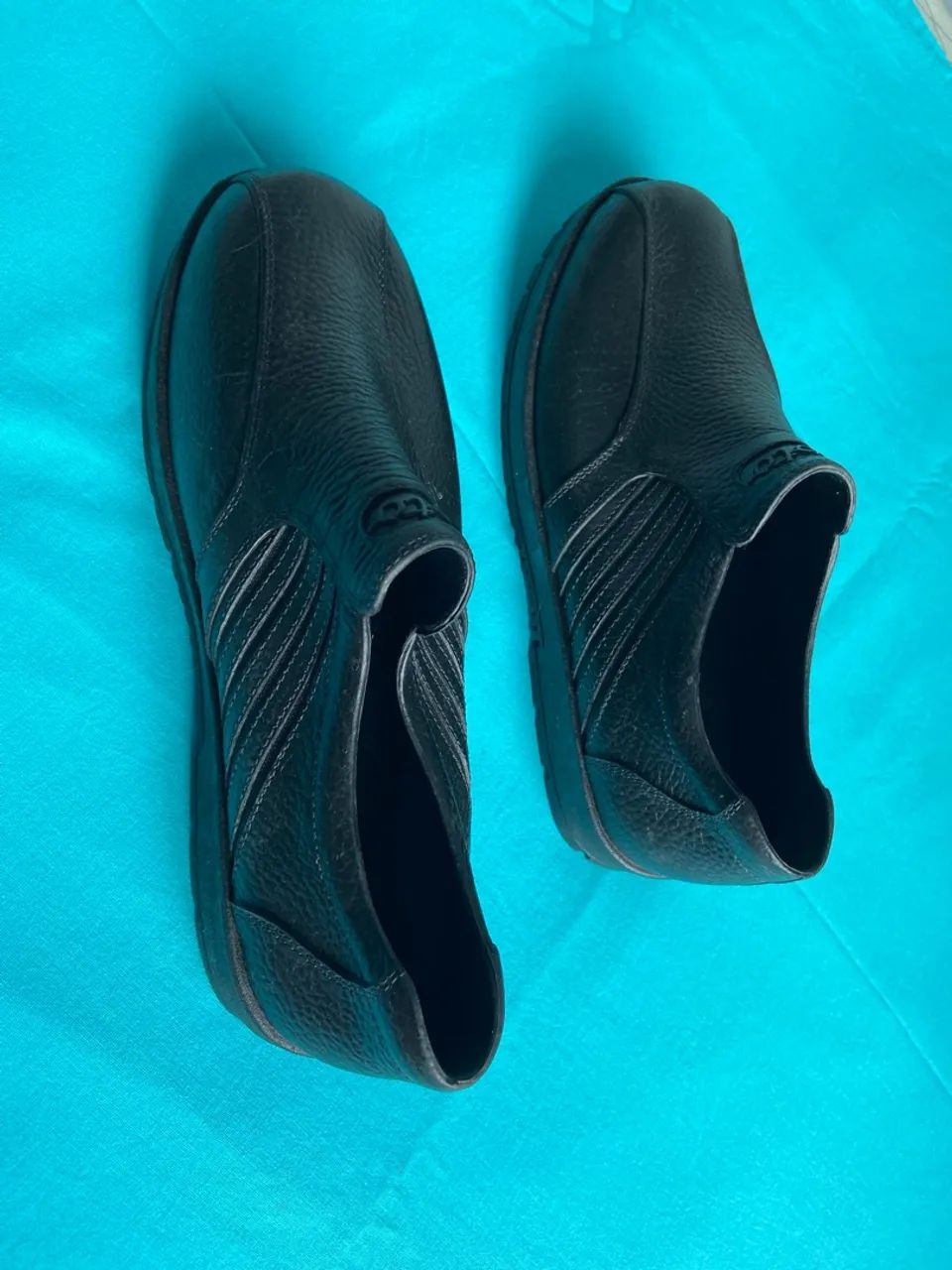 Tenis de Látex  - Foto 3
