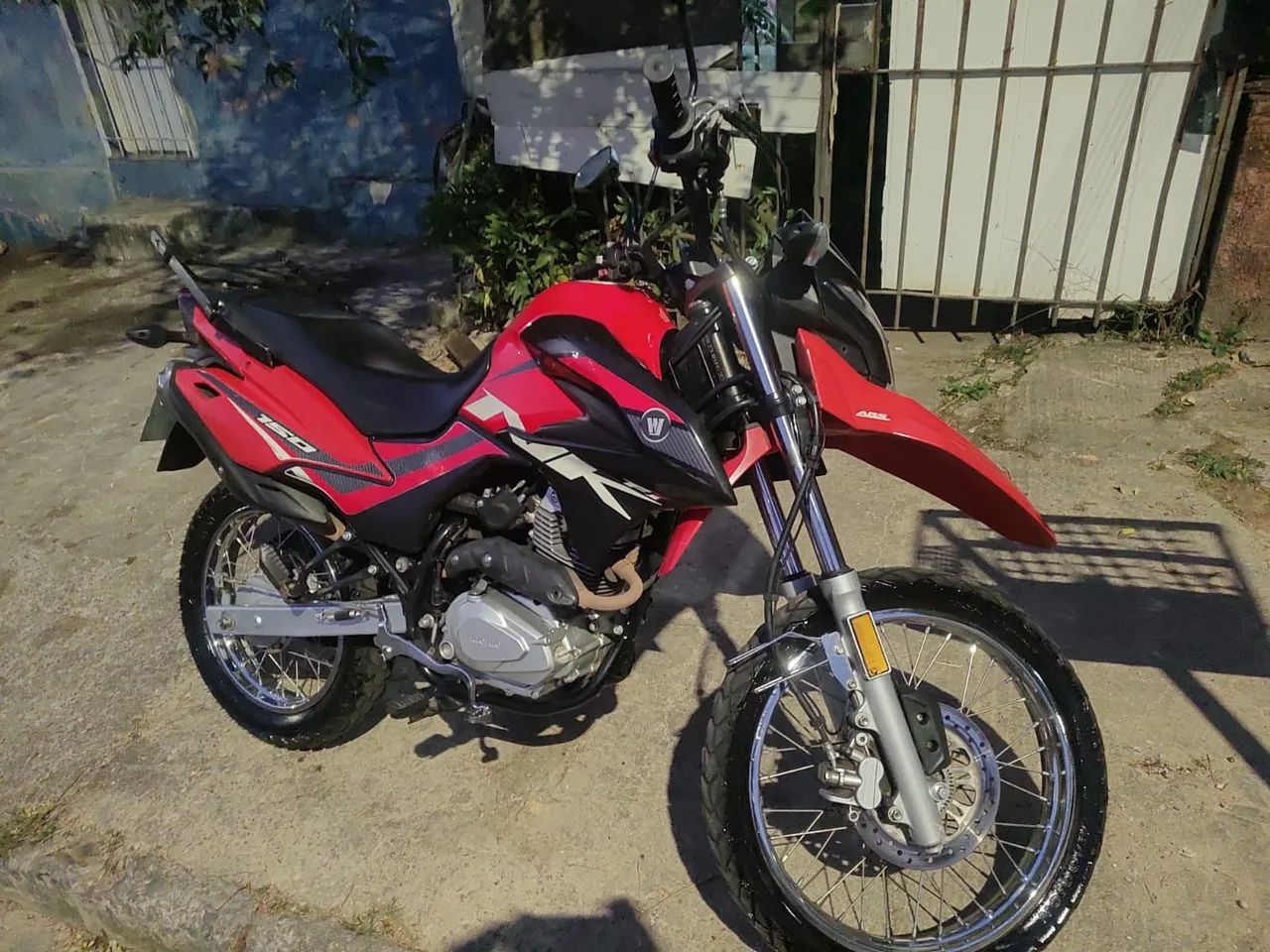 suzuki NK 150  - Foto 2