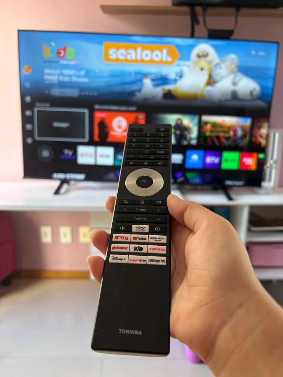 Tv toshiba 65 polegadas 4K qled - Foto 2