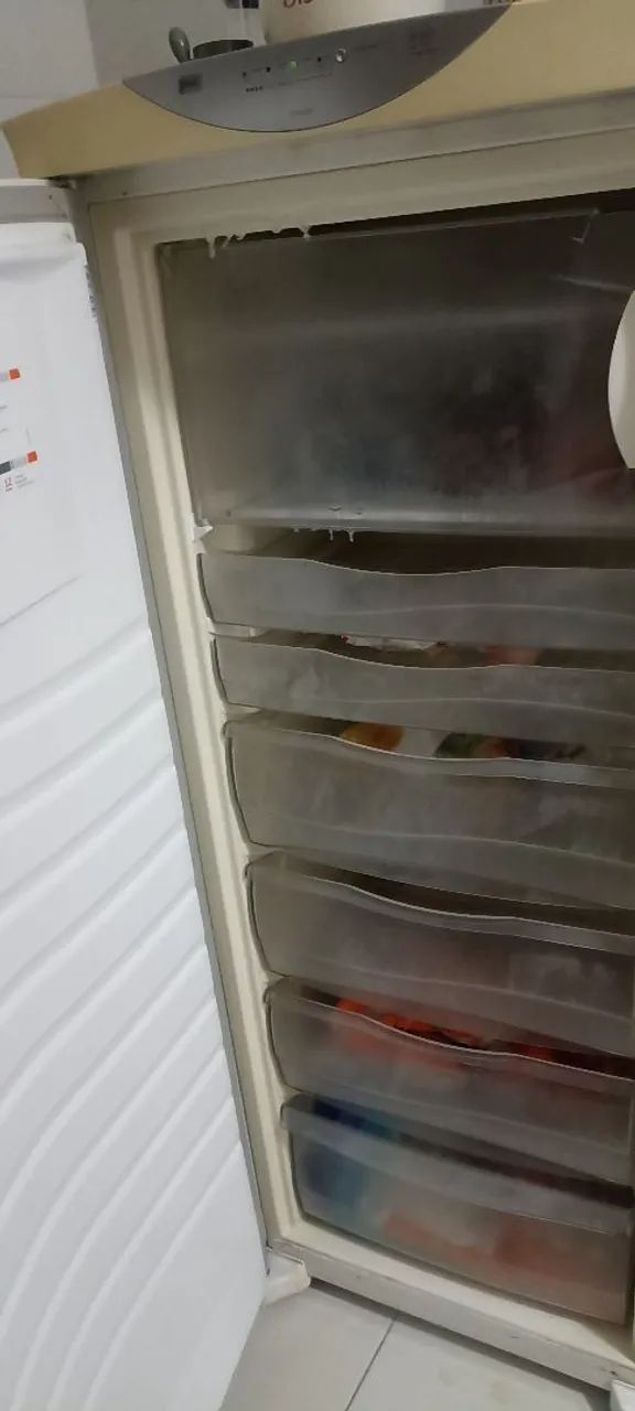 Ótimo Freezer vertical Brastemp  - Foto 2