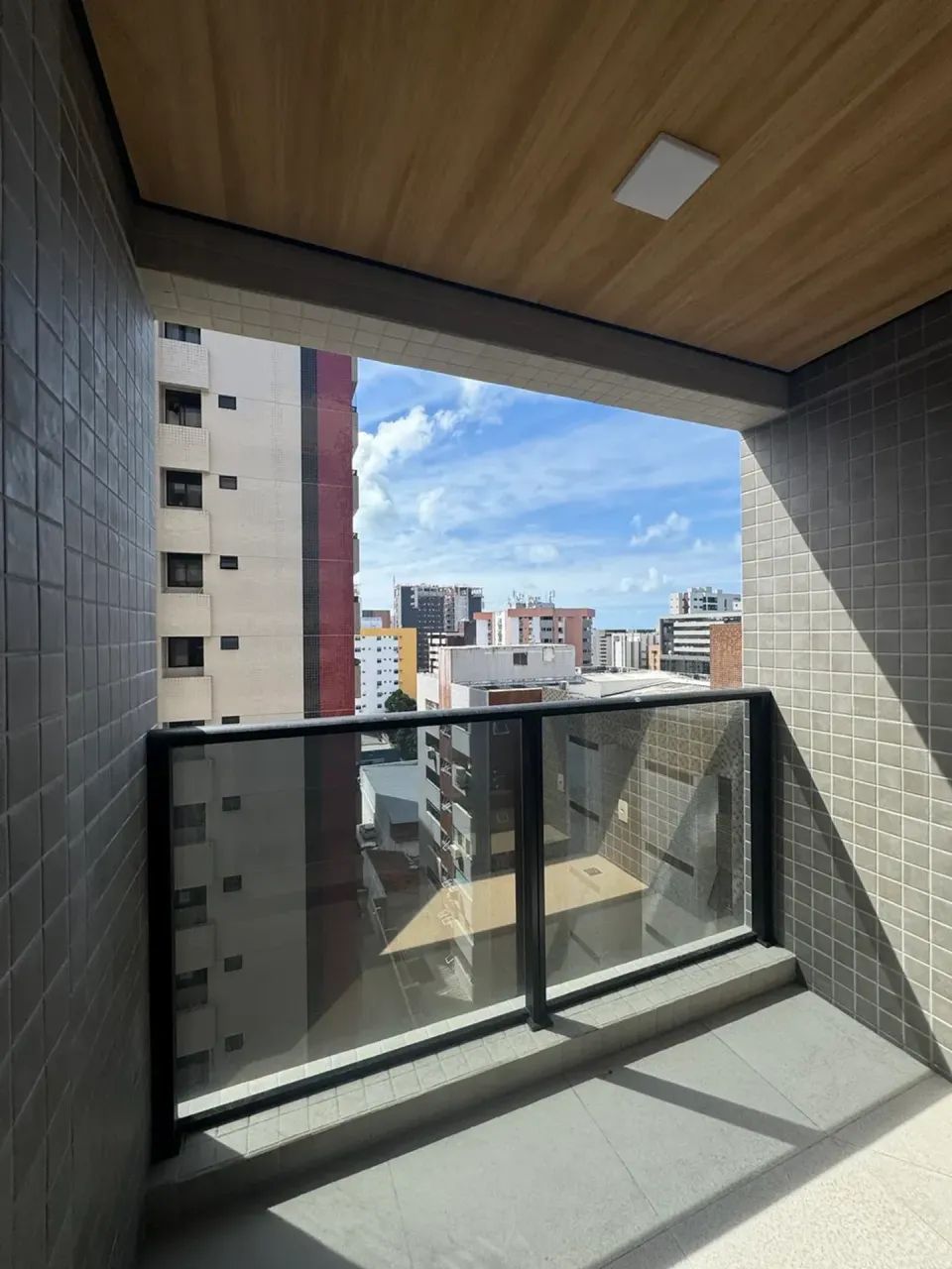 ALUGO | Quarto e sala com móveis planejados na Pajuçara - Foto 3