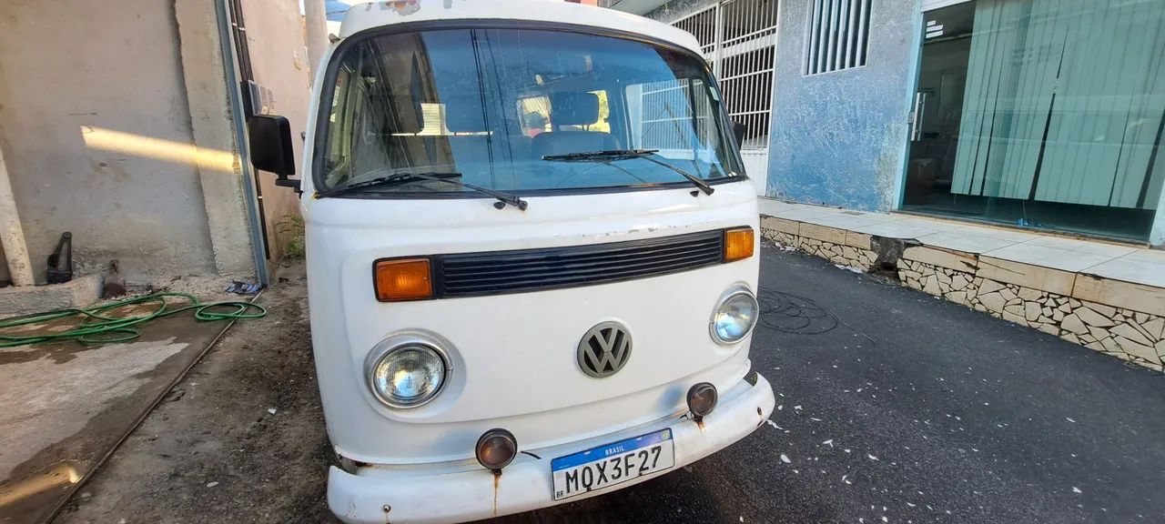 Volkswagen Kombi Kombi Lotação 1.6 MPi 2004