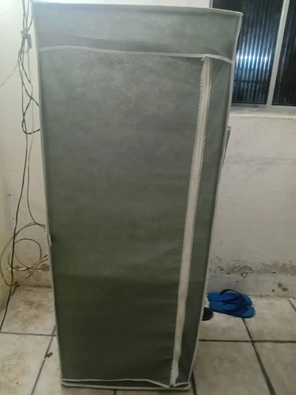 Guarda Roupa Portátil ( SOLTEIRO )