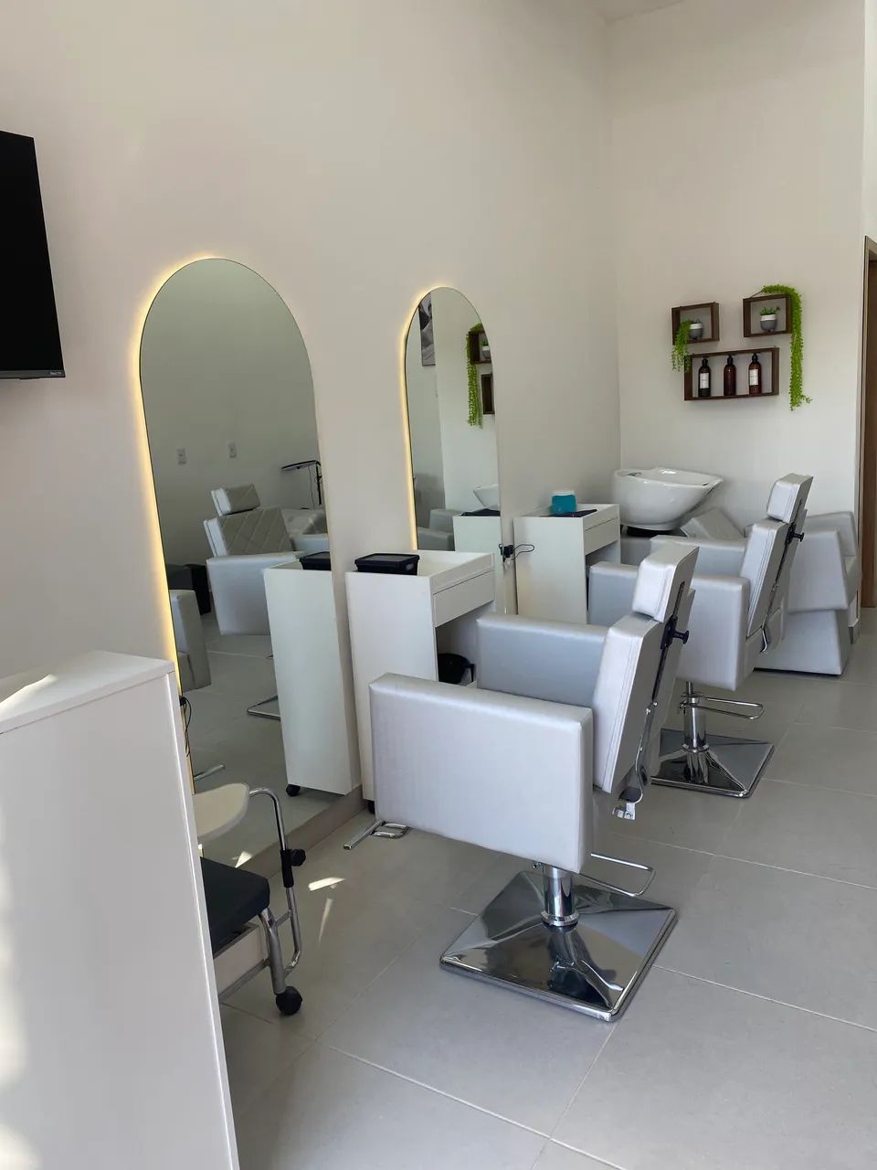 Vaga para cabeleireiro com cliente  - Foto 4