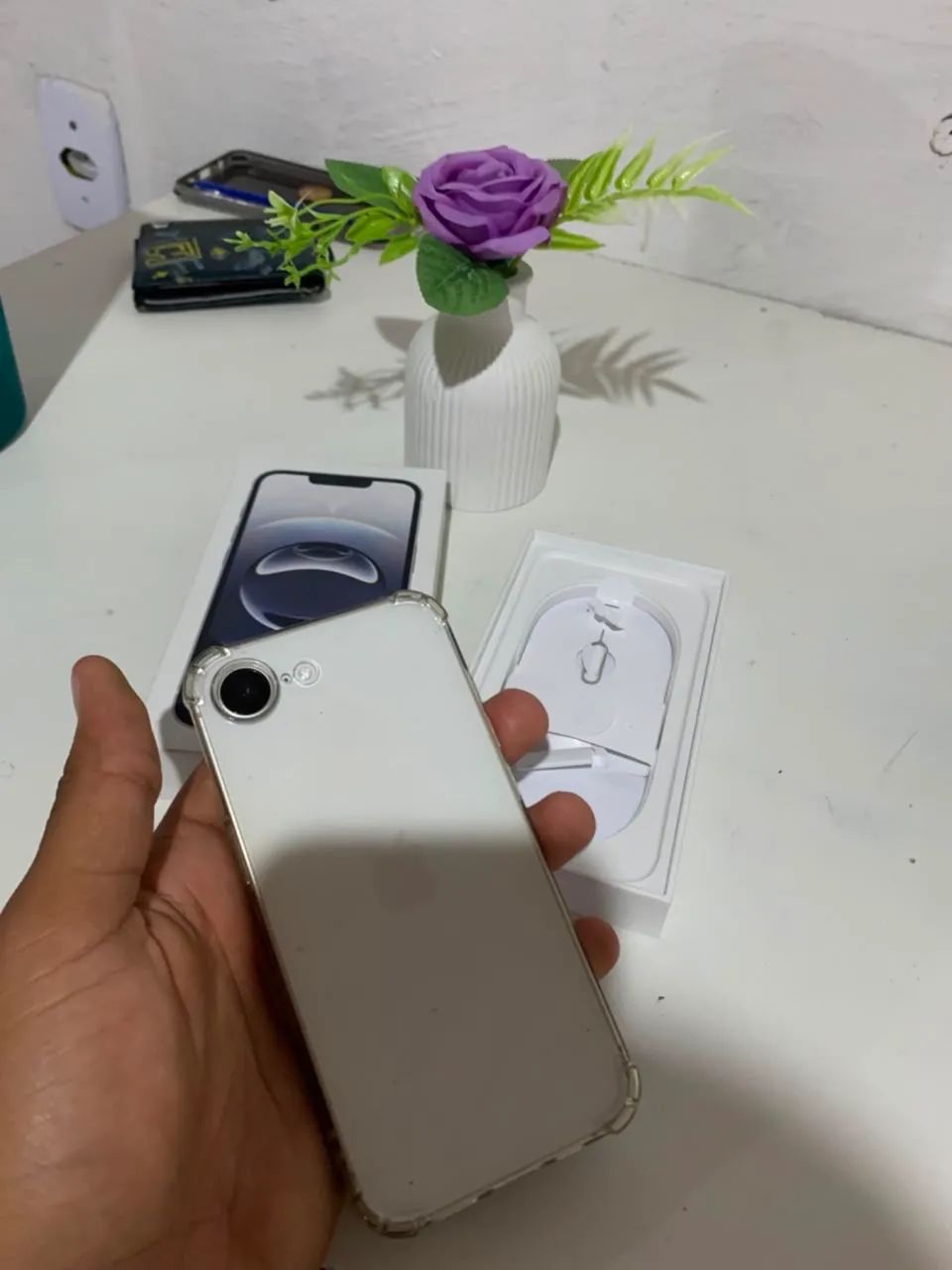 Vendo iPhone 16e  R$2900 - Foto 3