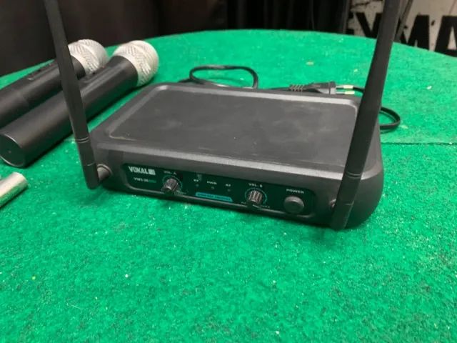 Microfone Sem Fio Duplo Vhf Profissional Vokal Vws-20 Plus - Foto 4