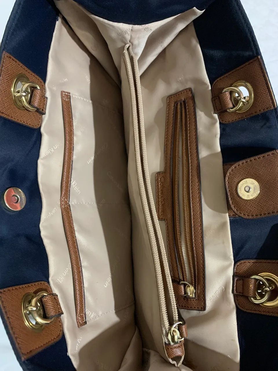 Bolsa Calvin Klein  150 R$ - Foto 3