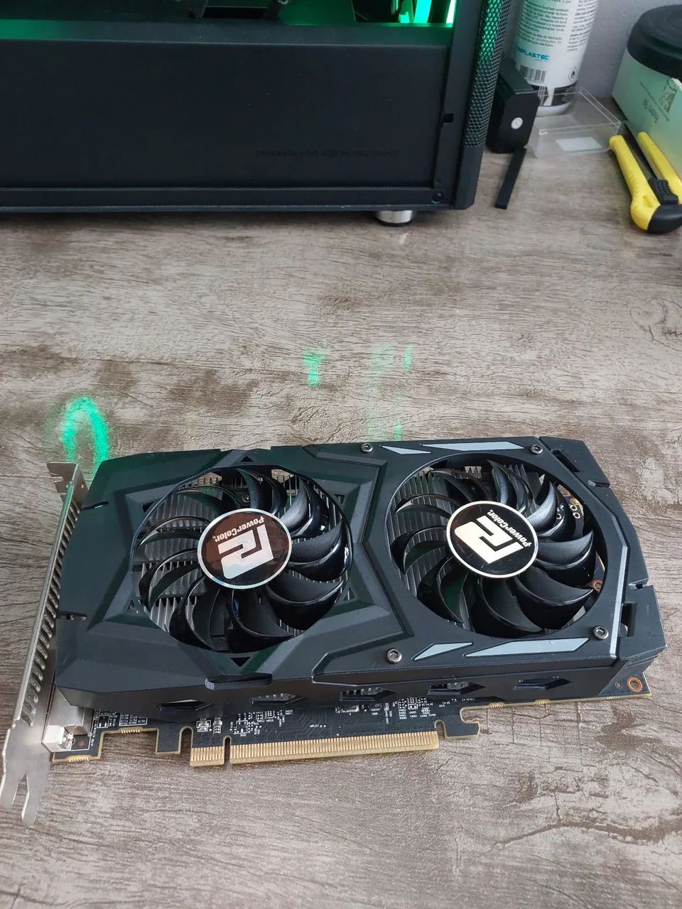 RX 560 POWERCOLOR ORIGINAL - Foto 2