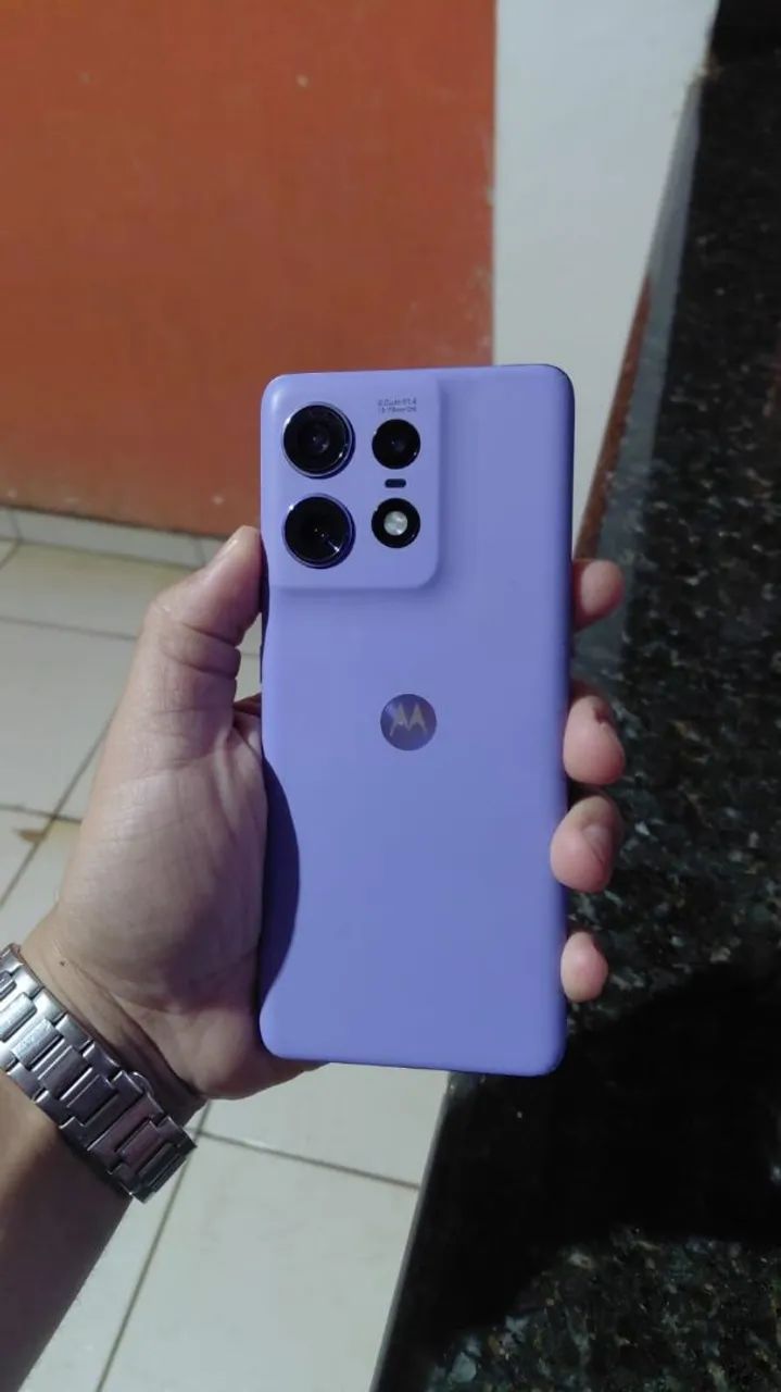Motorola Edge 50 pro - Celulares e Smartphones - Vila Vilas Boas