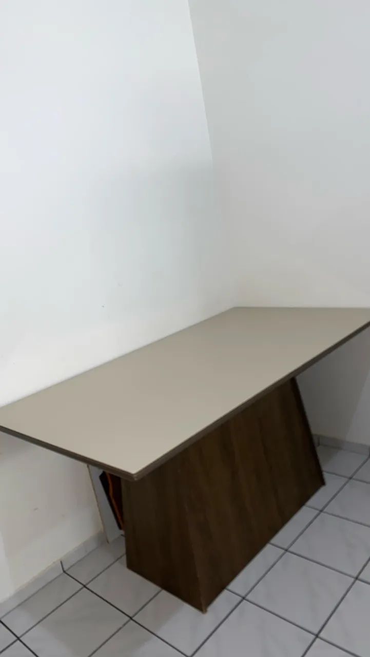 Mesa com tampa de vidro - Foto 2
