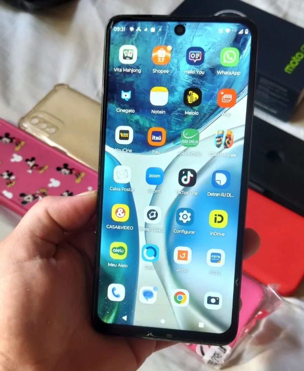 Celular usado e bom estado
