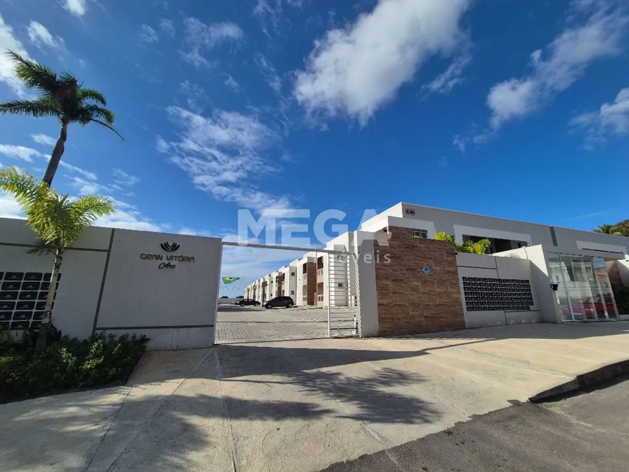 Apartamento com 2 quartos no bairro Paumirim em Caucaia, CE