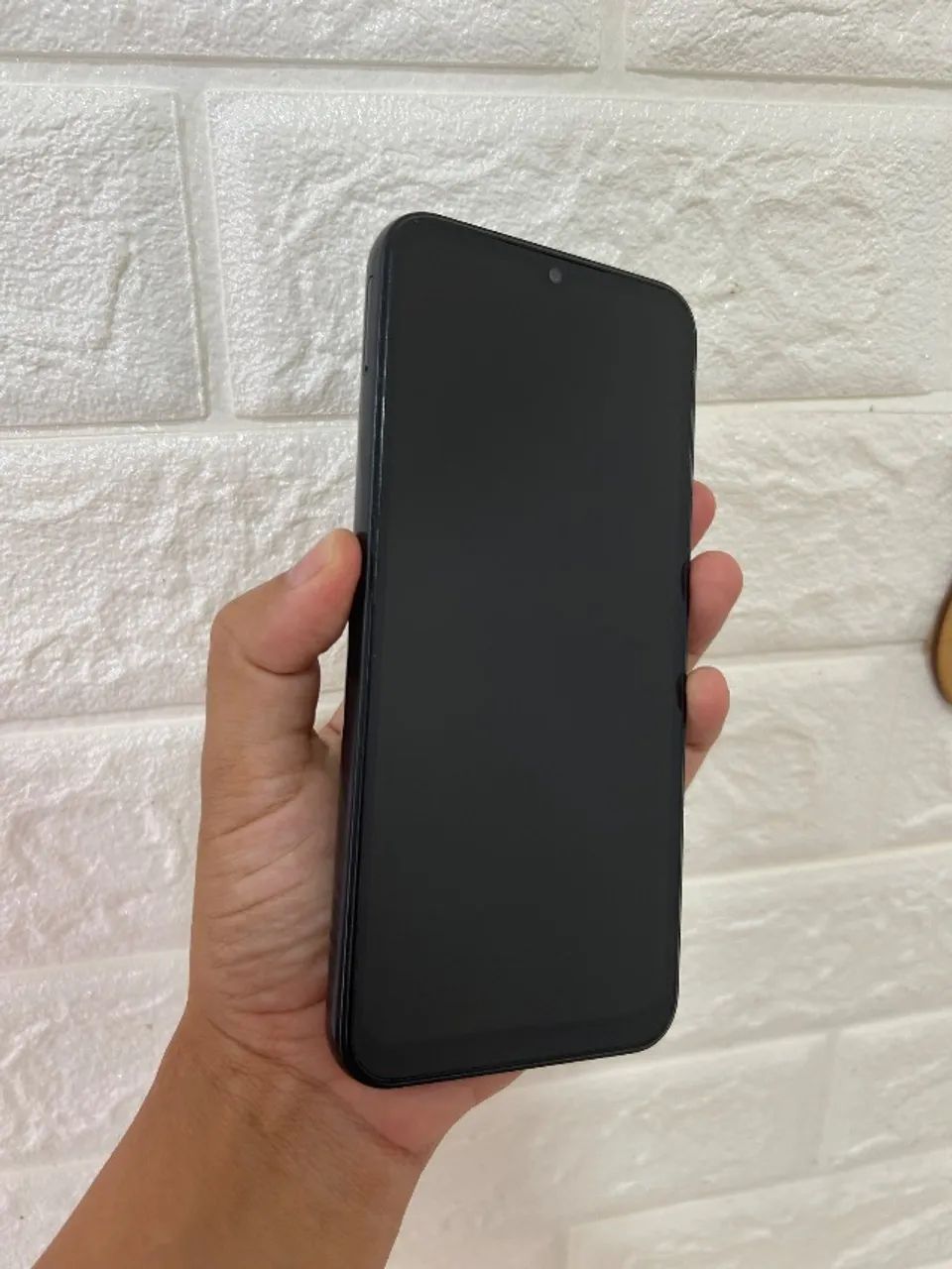 Celular Samsung A14 novíssimo 