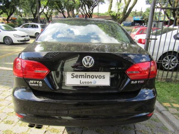 Volkswagen Jetta Highline 2.0 TSI - Foto 4