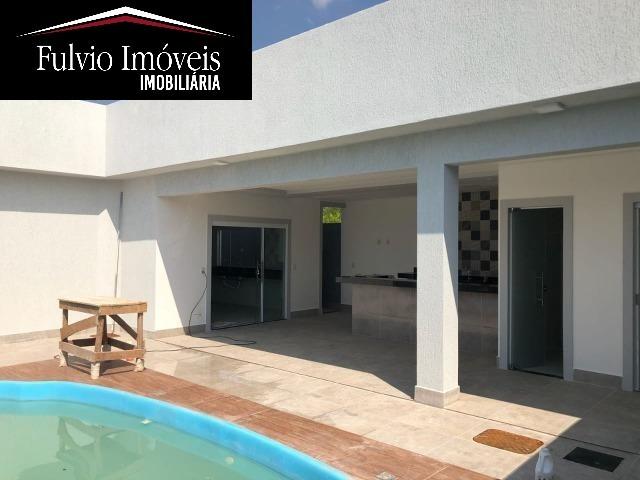 Excelente casa com fino acabamento!